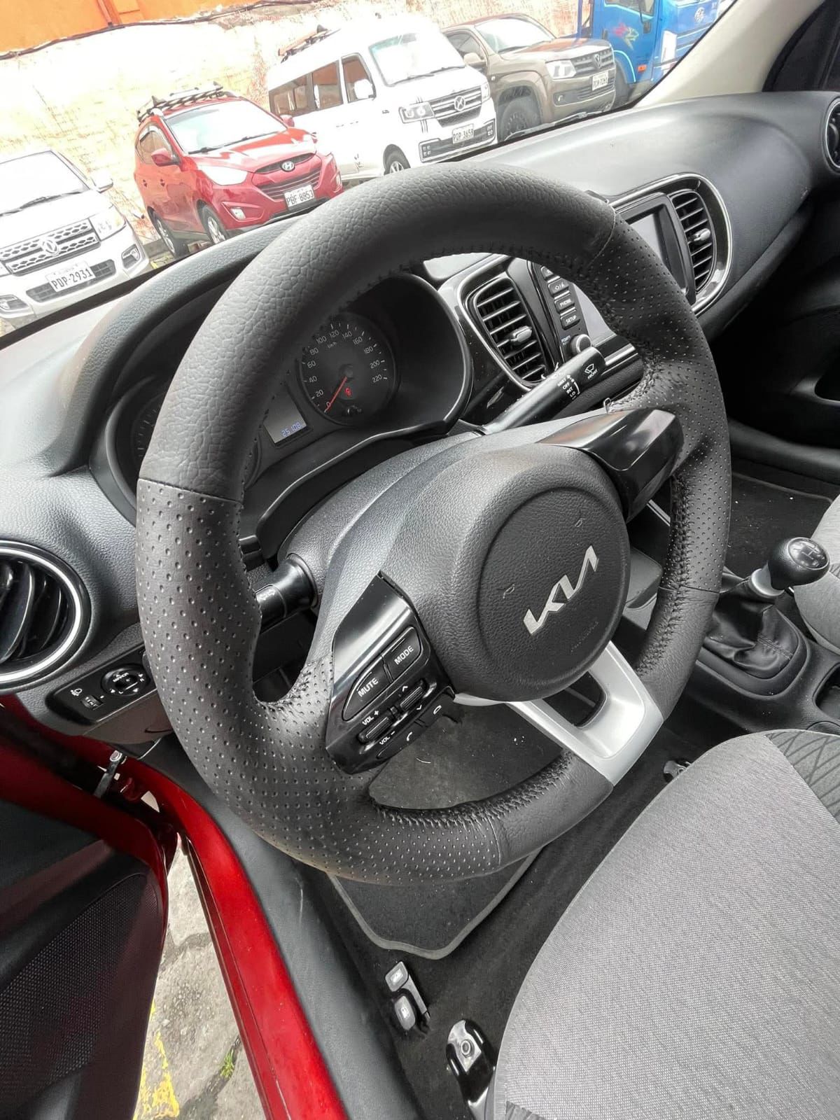 forrar un volante con cuero